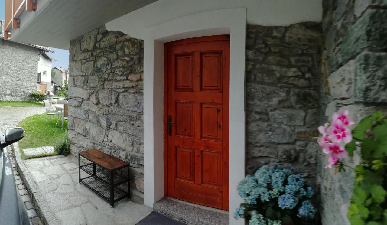 Casa Coccolin Lägenhet Emarese Exteriör bild
